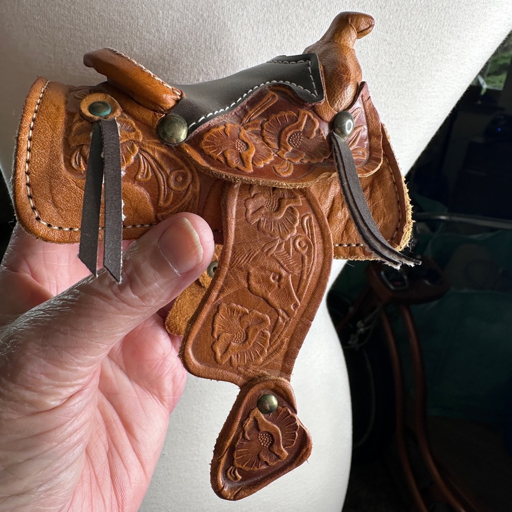 Vintage Tooled Leather Fleece Lined Salesman’s Sample Saddle